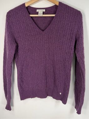 100% Cashmere Tweeds Plum Cable Knit V-Neck Sweater